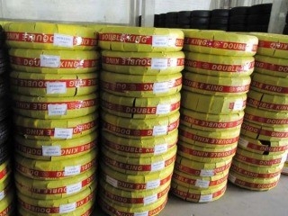 Mejorar el rendimiento de la conducción con neumáticos de automóviles de 145/70R12 PCR que encajan en ruedas de 16-20 pulgadas