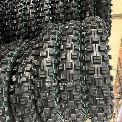 Contenido de caucho del 35% al 55% en el mercado africano neumáticos de motocicletas 120/90 18 neumáticos súper blandos