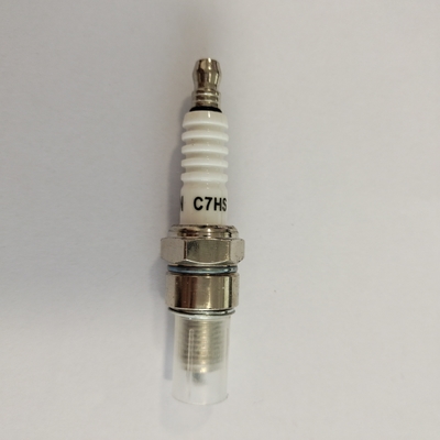 Actualice el sistema de encendido de su motocicleta con nuestro Sparkplug profesional