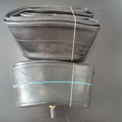 Capacidad de producción 50000 piezas por día 3.00-17 tubo de butilo tubo interno natural para motocicletas
