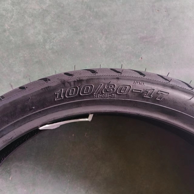 Neumático de motocicleta sin tubo de nylon 100/80-17 OEM aceptado en Qingdao con puerto de carga