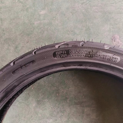 Materia prima Naturaleza caucho acero Nylon 90/90-18 neumático de motocicleta con y 90 días