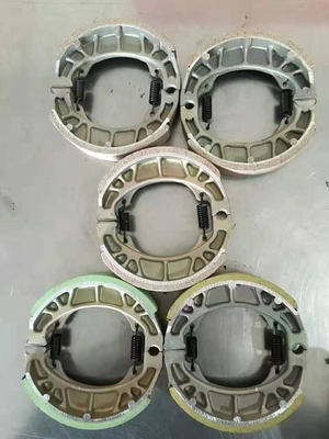 Accesorios para motocicletas FOB Qingdao Métodos de entrega de los amortiguadores y de las piezas del cuerpo
