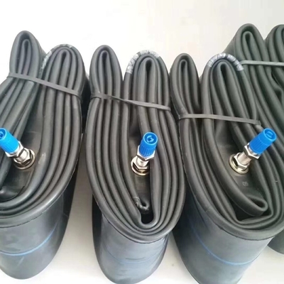 Las válvulas de caucho butílico para motocicletas 2.75-17 con resistencia de 10-12 MPA