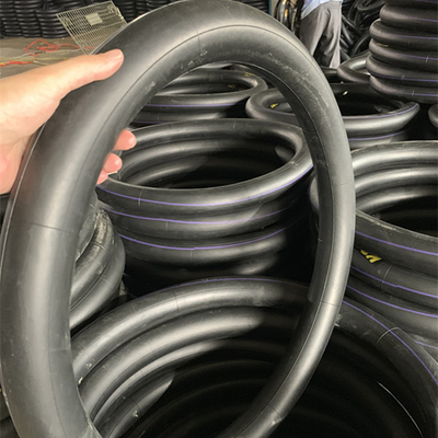Las válvulas de caucho butílico para motocicletas 2.75-17 con resistencia de 10-12 MPA