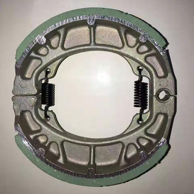Suministro directo de piezas de repuesto chinas y otras zapatillas para frenos de motocicletas con foto
