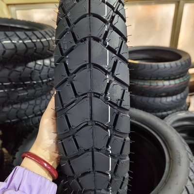 Pneus sin tubos para motocicletas de acero natural de caucho de nylon 110/90-17 Pneus sin tubos 6pr/8pr
