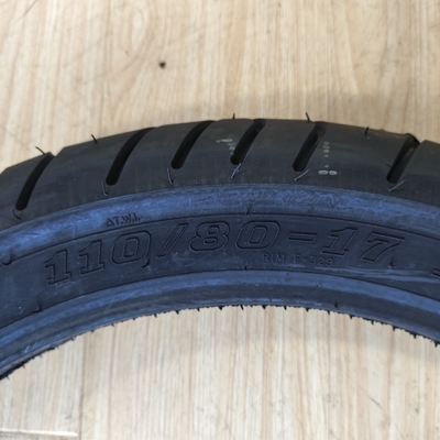 Ply rating 6pr/8pr Piezas de ruedas 110/80-17 Tubos interiores de motocicletas para accesorios de motocicletas