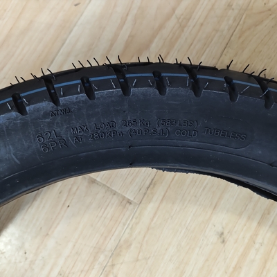100/90-18 neumático de motocicleta sin tubo con contenido de caucho natural del 35% al 55%