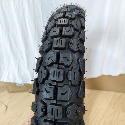 Materia prima Naturaleza caucho acero neumático sin tubo de motocicleta de nylon 90/90-18 en directo