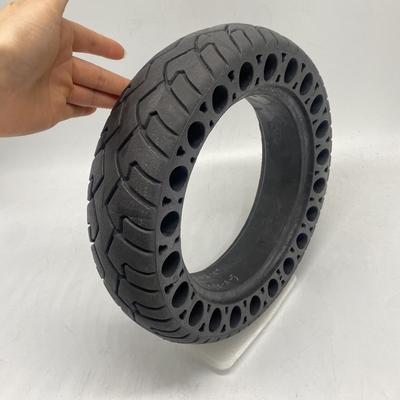 Diseño de patrón de banda de rodadura profunda neumático sólido 3.00-10 para el mercado europeo