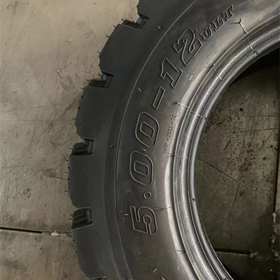 5000 piezas por día Capacidad de producción Pneus para motocicletas 5.00-12 para el mercado africano