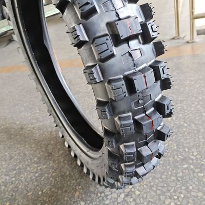 Resistencia a la tracción 10.5 El neumático de goma es súper súper suave para aplicaciones de trabajo pesado