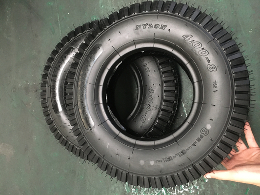35% 45% Contenido de caucho Bajaj neumáticos y tubos para motocicletas de triciclos 25-30 días Tiempo de entrega