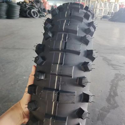 140/80-18 neumáticos súper blandos y medios blandos en Qingdao adecuados para diversos terrenos