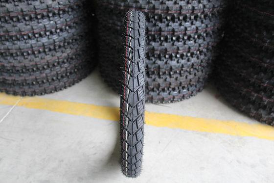 Pneumático de motocicleta 14 16 17 18 19 21 pulgadas de material de caucho natural Caballo volador