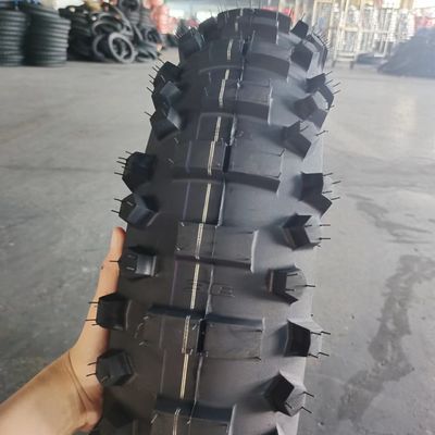 140/80-18 neumáticos blandos para motocicletas adecuados a las necesidades del cliente