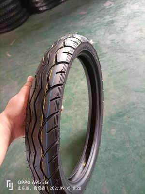35% 45% Rueebr Contenido Ruedas de motocicletas neumáticos para motocicletas 90/90-18 en el puerto de Qingdao