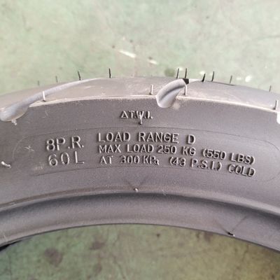 Venta directa del tubo interior de la motocicleta 120/80-16 con un alto contenido de caucho con 35%-55% de caucho