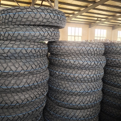 110/90-10 Tamaño del neumático Resistencia a la tracción 10.5 neumático de motocicleta para el mercado de Filipinas