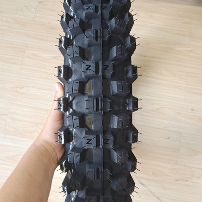 MOTOCROSS 110100-18 neumáticos para motocicletas con materia prima natural de caucho y acero de nylon