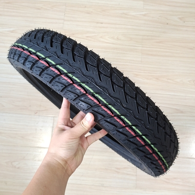 Improved Traction 1009017 neumático para motocicletas con un contenido de caucho del 35% al 55%