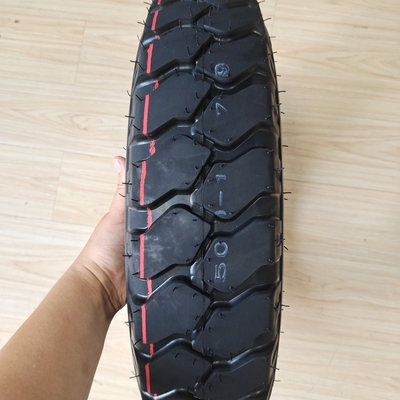 Tipo de tubo / neumáticos de motocicleta sin tubo 5.00-12 con 35%-55% de contenido de caucho y asequible
