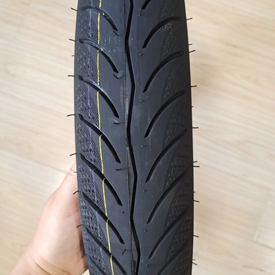 Neumáticos y tubos interiores de motocicletas de caucho natural de acero de nylon 90/90-17 para el mercado de Venezuela
