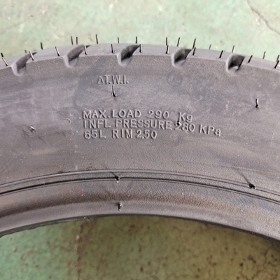 110/90-16 Tubos interiores de neumáticos de motocicletas hechos de caucho butílico natural para minoristas OEM