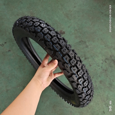 Neumático de motocicleta negro TT neumático 3.50-18 del mercado de Qingdao