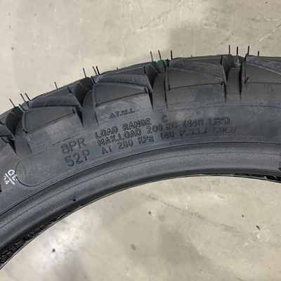 3.00-18 Tamaño de neumático Encuentra el juego perfecto en el mercado de neumáticos de motocicleta del Líbano