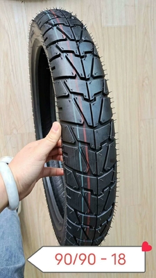 Tiempo de entrega 25-30 días Ruedas de motocicleta neumático 90/90-18 y tubo con OEM aceptable