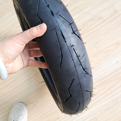 Contenido de caucho del 35% al 55% neumático de motocicleta 90/90-12 para motocicletas de dos ruedas Pneu De Moto
