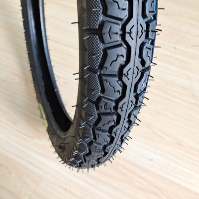 3.00-17 Pneumático de alta resistencia Pneumático de motocicleta con material de nylon de caucho natural de acero