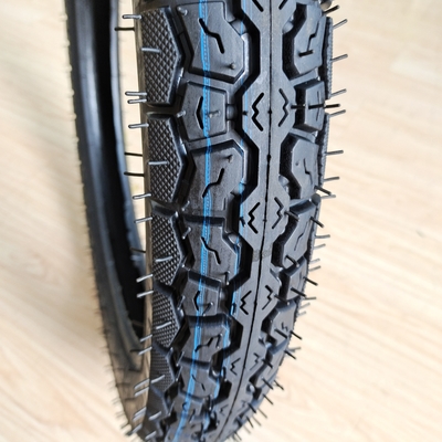 3.00-17 Pneumático de alta resistencia Pneumático de motocicleta con material de nylon de caucho natural de acero
