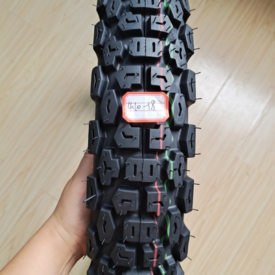 4.10-18 neumáticos de motocicleta carcasa de goma natural para un rendimiento superior