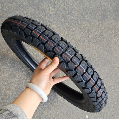 Vende directamente 300*17 neumáticos de motocicleta con clasificación de pliegue 6PR/8PR en Qingdao