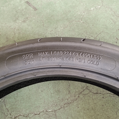 90/90-17 neumáticos para motocicletas con materia prima natural de caucho, acero, nylon