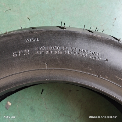 110/90-13 neumático de motocicleta neumático de nylon negro con clasificación 6pr/8pr