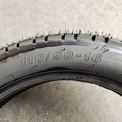 Pneumático de motocicleta Pneumático 110/90-16 con contenido de caucho natural del 35% al 55%