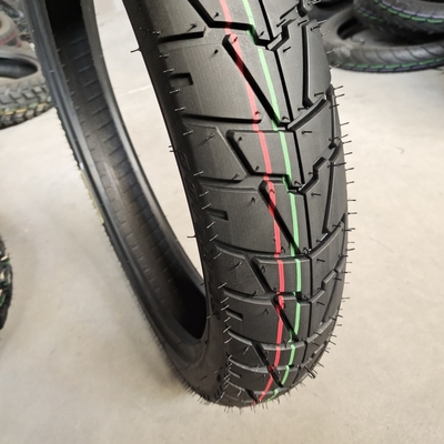 Excelente rendimiento neumático de motocicleta y tubo interior 3.00/3.25-18 con caucho natural