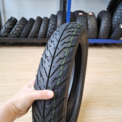 14 ruedas neumáticos de motocicleta 80/90-14 para puerto de carga puerto de Qingdao y carcasa de neumáticos