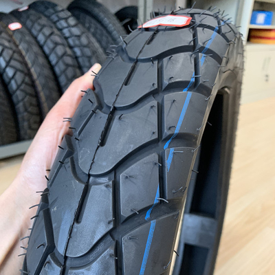 Contenido de caucho del 35% al 55% Accesorios para motocicletas Caucho Moto 909018 TT para el mercado africano