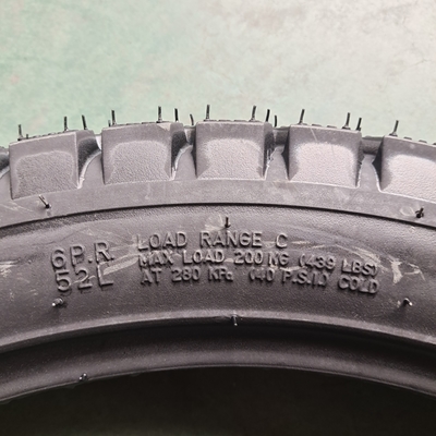 2.70-17 2.75-17 2.75-18 3.00-17 3.00-18 neumático de motocicleta sin tubo con acero y nylon