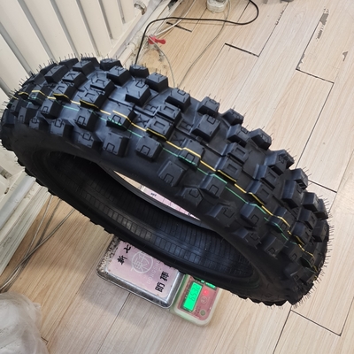 Pneumático de motocicleta 140/80/18 duradero con clasificación de pliegue 6PR/8PR y carcasa de neumático resistente