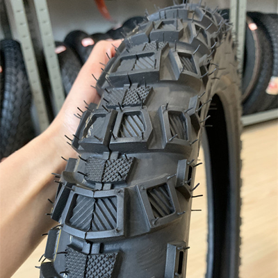 8PR Ply Rating Casing de neumáticos Vender neumáticos y tubos de motocicletas 3.00-17