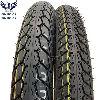 Envases de neumáticos de carga del puerto de Qingdao para neumáticos de motocicletas IRC 60/100-17 70/100-17 Incluido