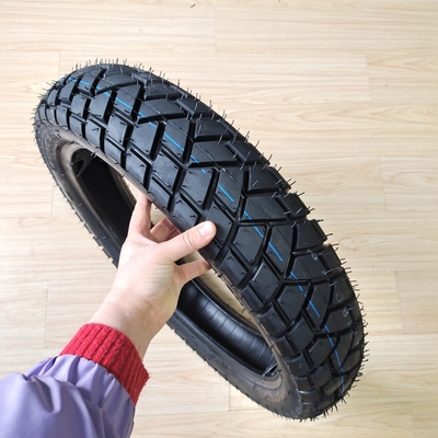 Contenido de caucho del 35% al 55% 90/90/21 neumáticos para motocicletas y larga vida útil en China