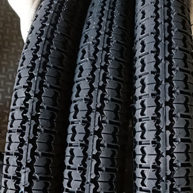 Pneus para motocicletas 2.25-16/2.50-17/2.50-18/225-19 Gran capacidad y para el mercado africano