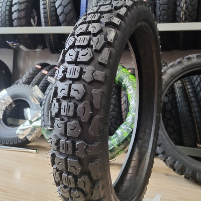 Capacidad de producción de 5000 piezas por día neumático de motocicleta de 18 pulgadas 90/90-18 909018